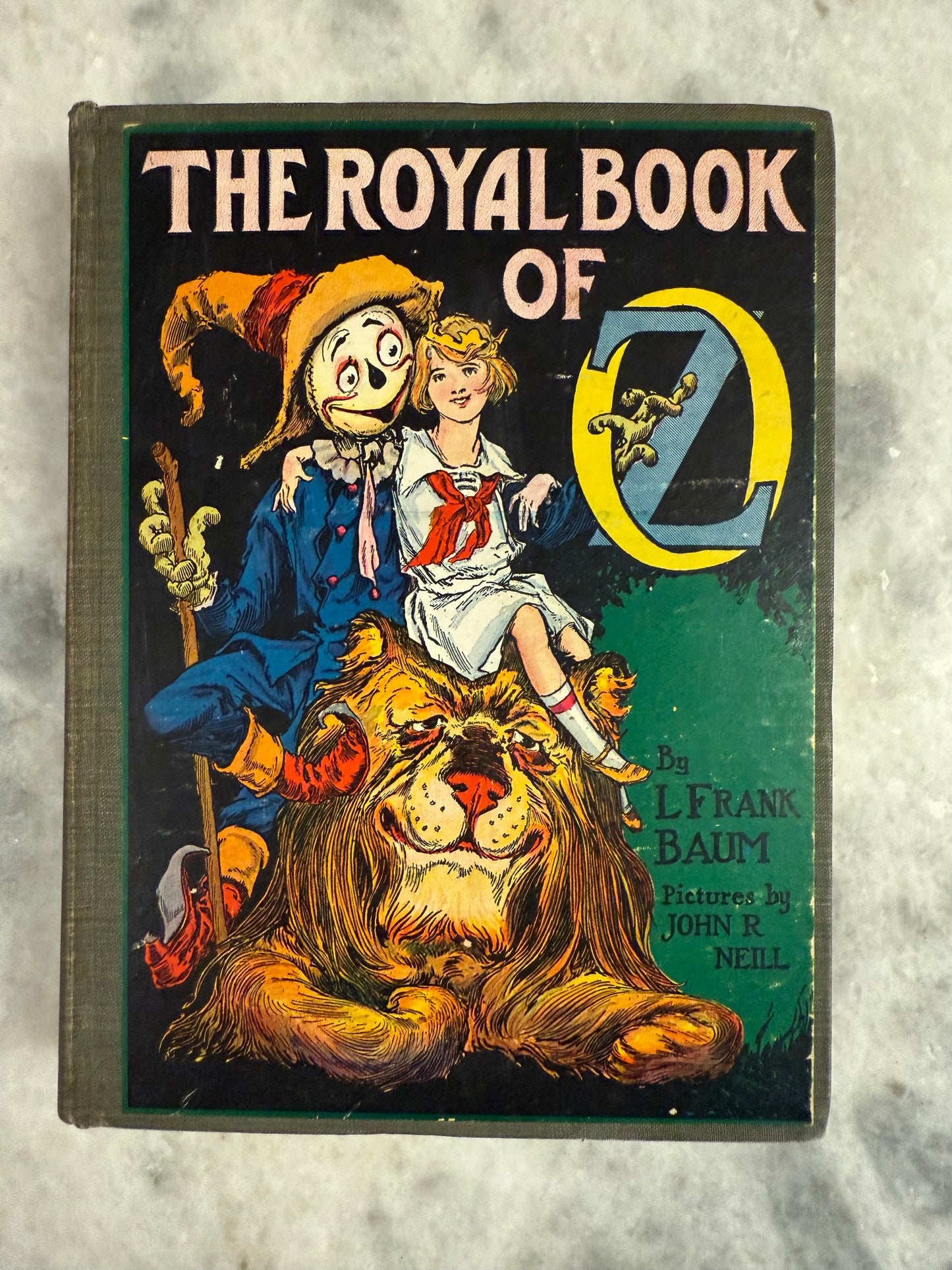Collectible- The Royal Book of Oz by L. Frank Baum