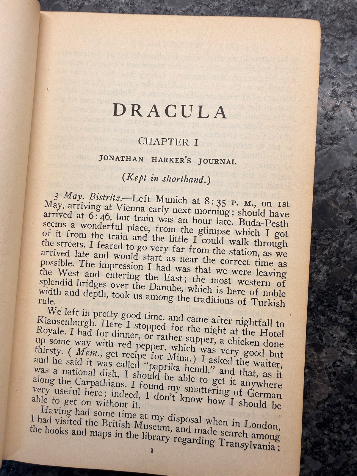Dracula by Bram Stoker | Vintage 1930s Modern Library